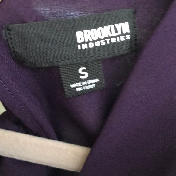 BROOKLYN INDUSTRIES COWL NECK TOP - Picture 5 of 10